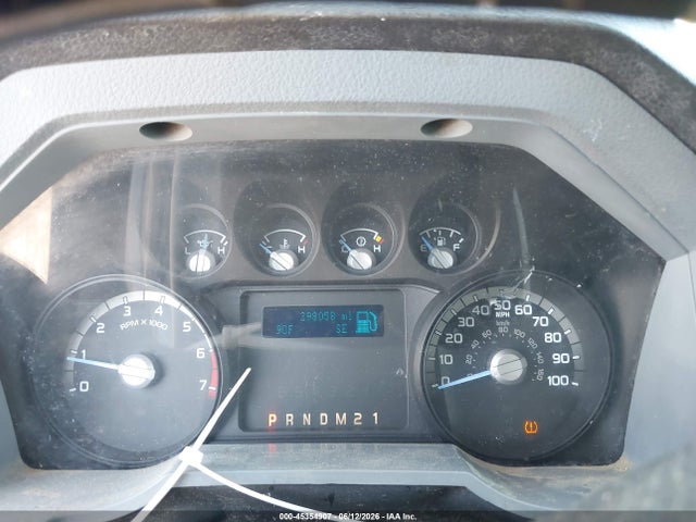 45354907 :رقم المزاد ، 1FT7W2B64FED63455 vin ، 2015 Ford F-250 Xl مزاد بيع