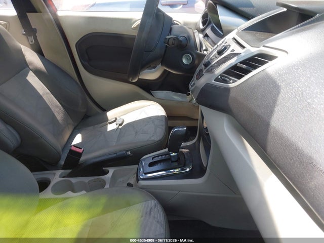 45354908 :رقم المزاد ، 3FADP4BJ5CM156004 vin ، 2012 Ford Fiesta Se مزاد بيع