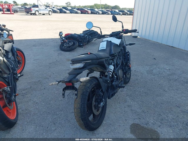 MD2JUJ405RN208300 Husqvarna Vitpilen 401/svartpilen 401