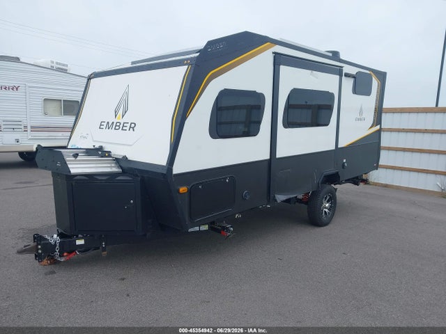 Ember Overland Series 2022 7RVTV1221NA000815 Image 2