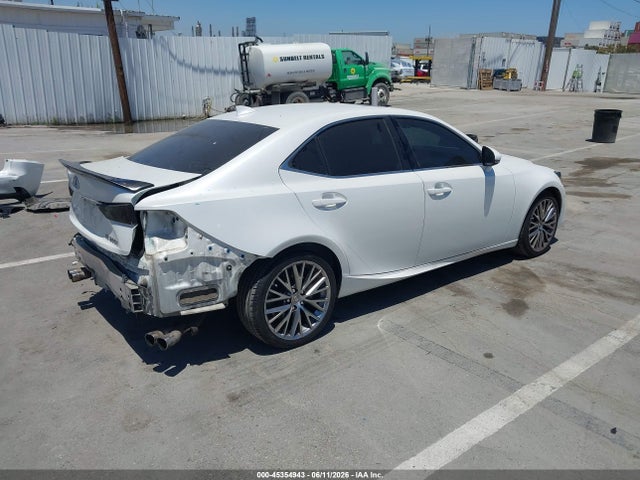 Lexus IS 200T 2017 JTHBA1D27H5058983 Image 4