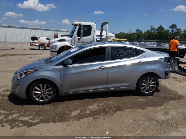 Hyundai ELANTRA SE 2015 5NPDH4AE3FH633602 Image 15