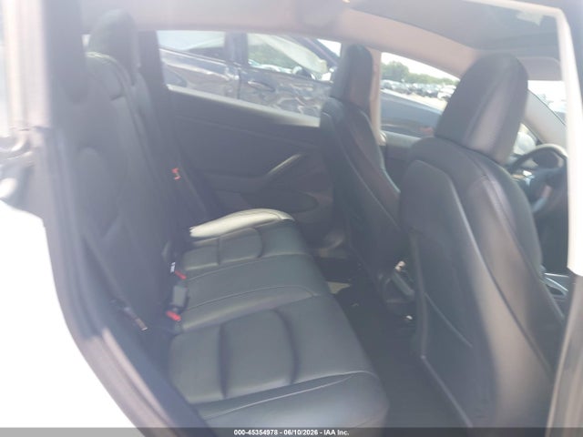 Продаж на аукціоні авто 2022 Tesla Model 3 Long Range Dual Motor All-wheel Drive, vin: 5YJ3E1EB1NF241556, номер лоту: 45354978