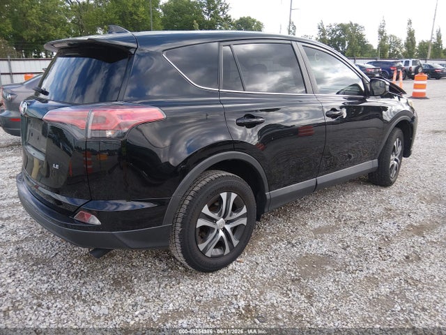 Toyota RAV4 LE 2018 2T3ZFREV6JW460162 Image 4