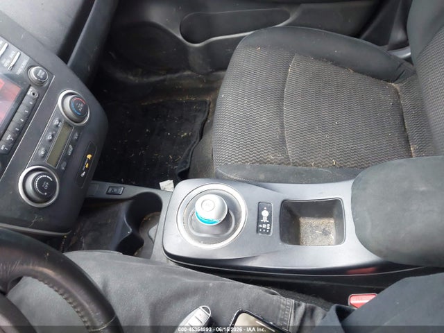 Nissan LEAF S 2015 1N4AZ0CPXFC311032 Image 18