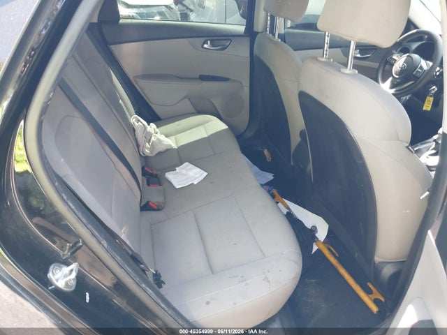 3KPF24AD8LE208782 KIA Forte Lxs
