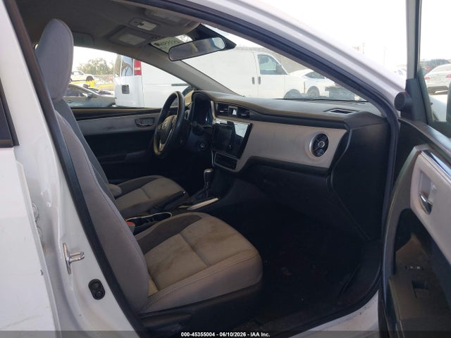 Toyota COROLLA LE 2018 5YFBURHE0JP789386 Image 5