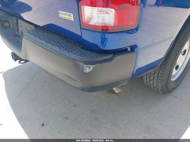 45355042 :رقم المزاد ، 3C6JR6DG8KG503947 vin ، 2019 Ram 1500 Classic Tradesman  4x2 8' Box مزاد بيع