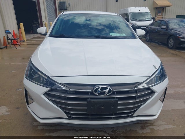 Продажа на аукционе авто 2020 Hyundai Elantra Se, vin: 5NPD74LF5LH618118, номер лота: 45355067