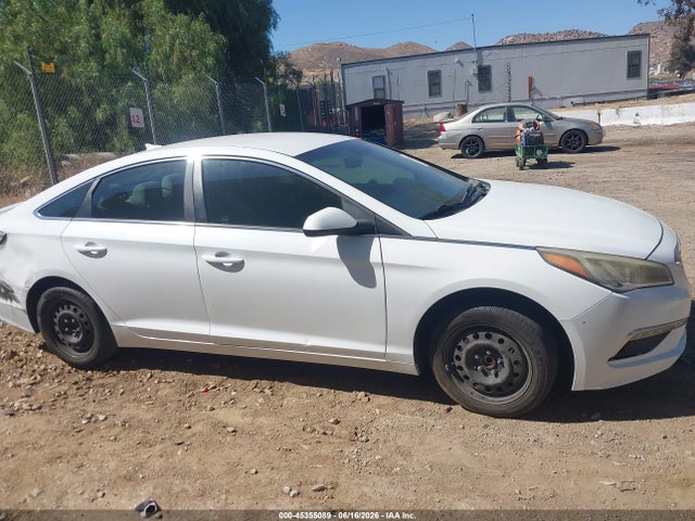 Hyundai SONATA SE 2015 5NPE24AF5FH197284 Image 13