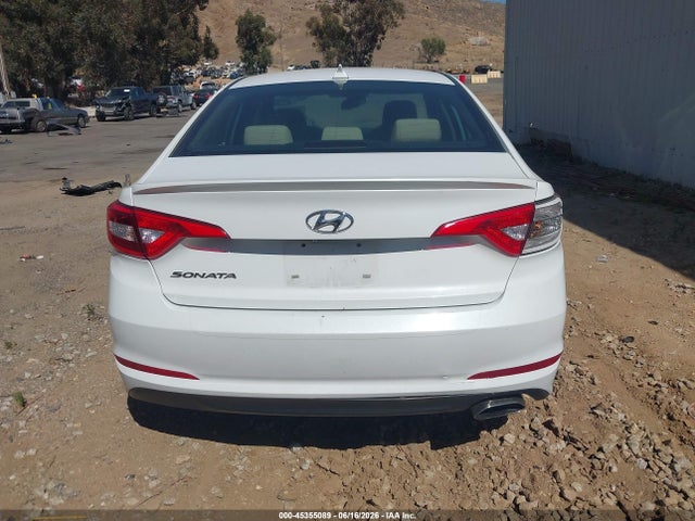 Hyundai SONATA SE 2015 5NPE24AF5FH197284 Image 16