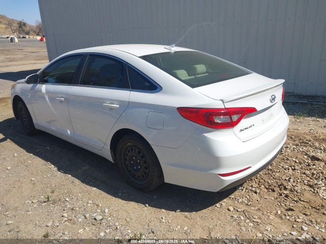 Hyundai SONATA SE 2015 5NPE24AF5FH197284 Image 3