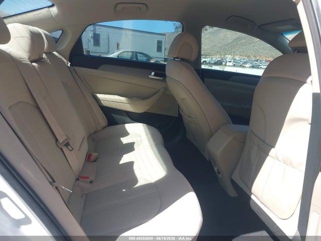 Hyundai SONATA SE 2015 5NPE24AF5FH197284 Image 8