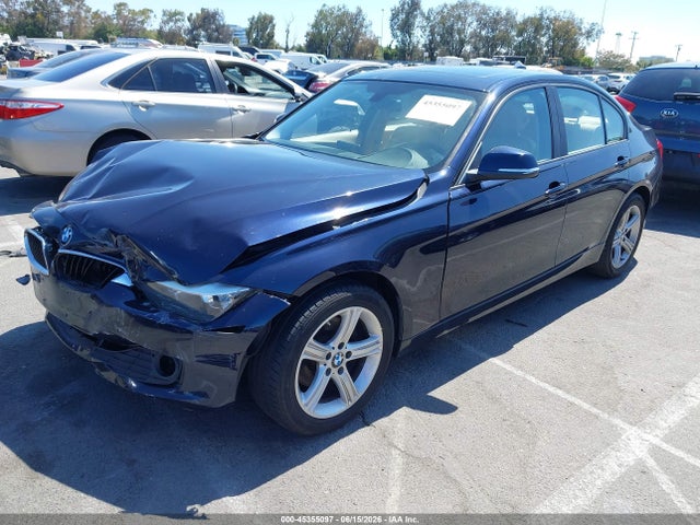 BMW 320i Xdrive 2015 WBA3C3G58FNS73414 Image 2