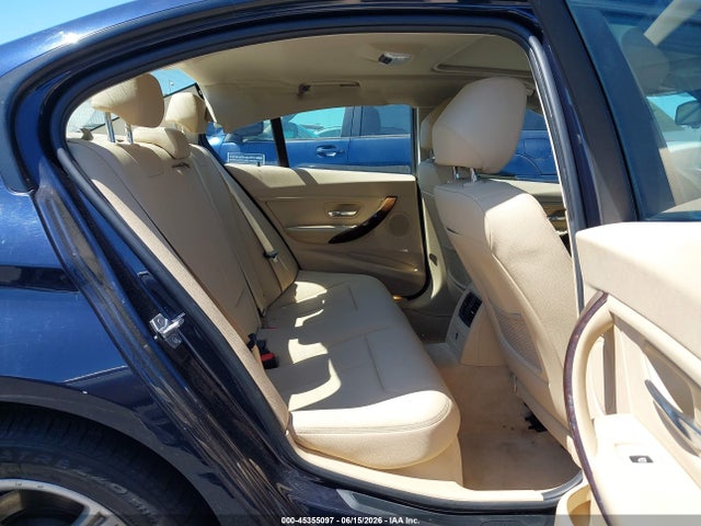 BMW 320i Xdrive 2015 WBA3C3G58FNS73414 Image 8