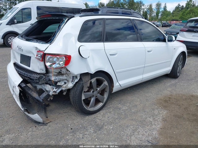 45355100 :رقم المزاد ، WAUKJBFM2BA040215 vin ، 2011 Audi A3 2.0 Tdi Premium مزاد بيع