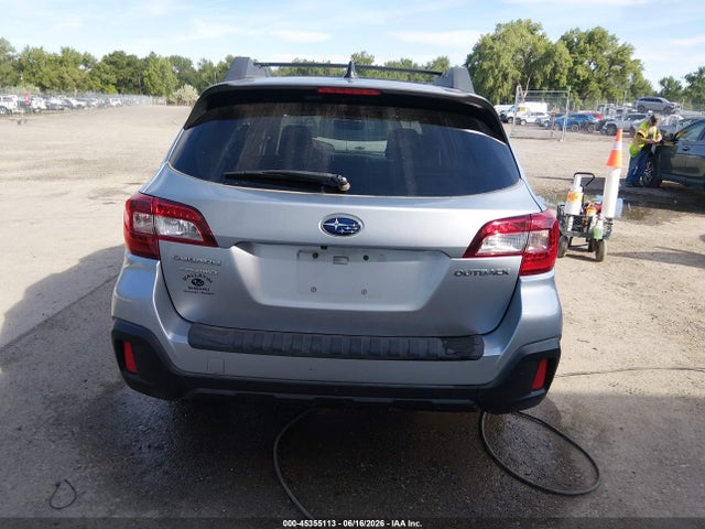 Subaru Outback 2.5i Premium 2018 4S4BSACC5J3201645 Image 17