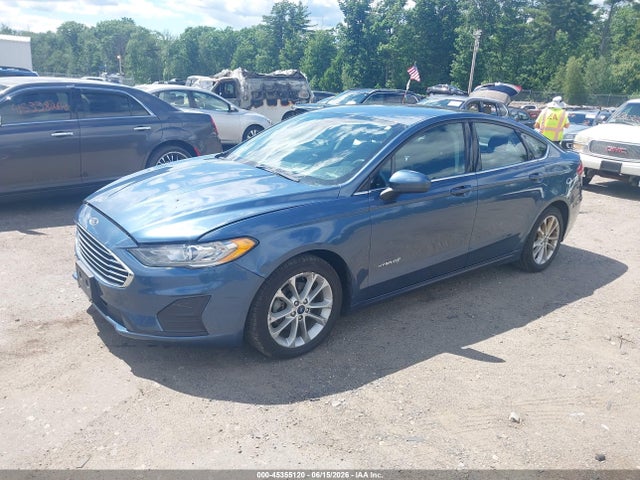 Ford Fusion Hybrid Se 2019 3FA6P0LU0KR125531 Image 2