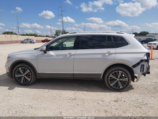 3VV2B7AX2JM083650 Volkswagen Tiguan 2.0t Se/2.0t Sel