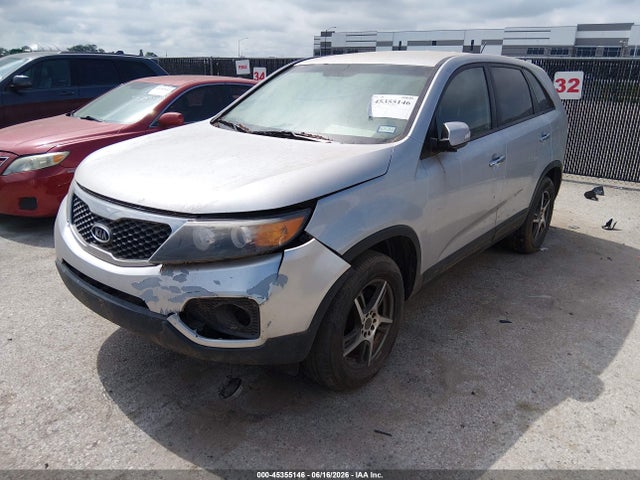 45355146 :رقم المزاد ، 5XYKT3A13DG389662 vin ، 2013 Kia Sorento Lx مزاد بيع