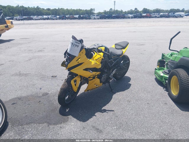 Suzuki Gsx800 F 2024 JS1EM13B9R7101002 Image 2
