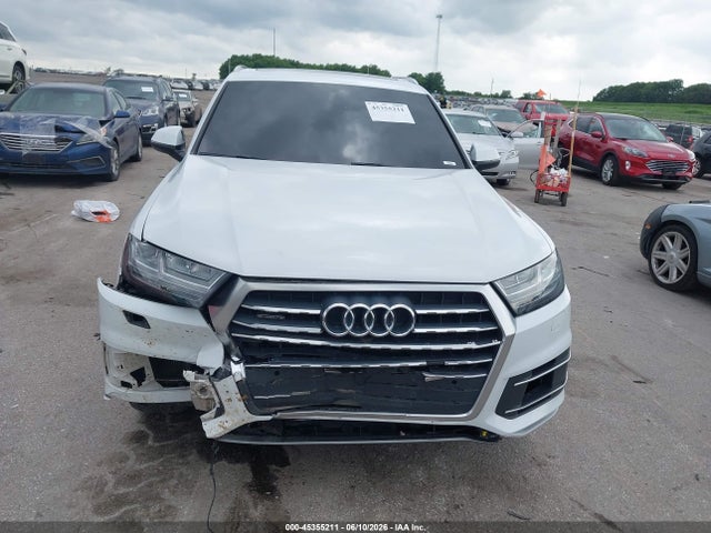 Продажа на аукционе авто 2018 Audi Q7 3.0t Premium, vin: WA1VAAF78JD037878, номер лота: 45355211