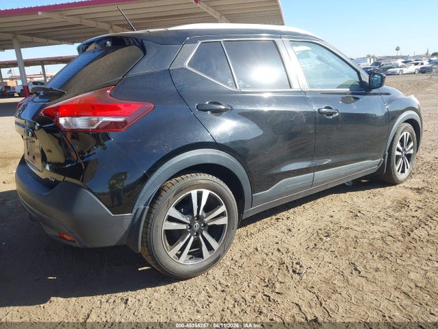 Nissan KICKS SV 2019 3N1CP5CU1KL546397 Image 4