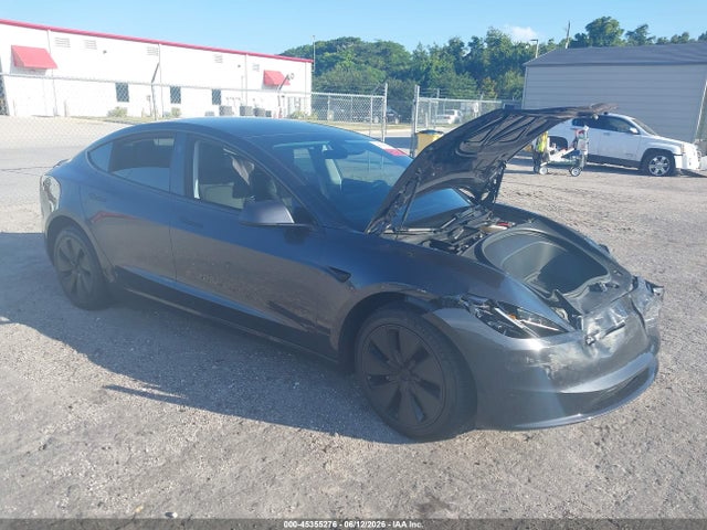 Tesla MODEL 3 2025 5YJ3E1EA6SF000952 main image