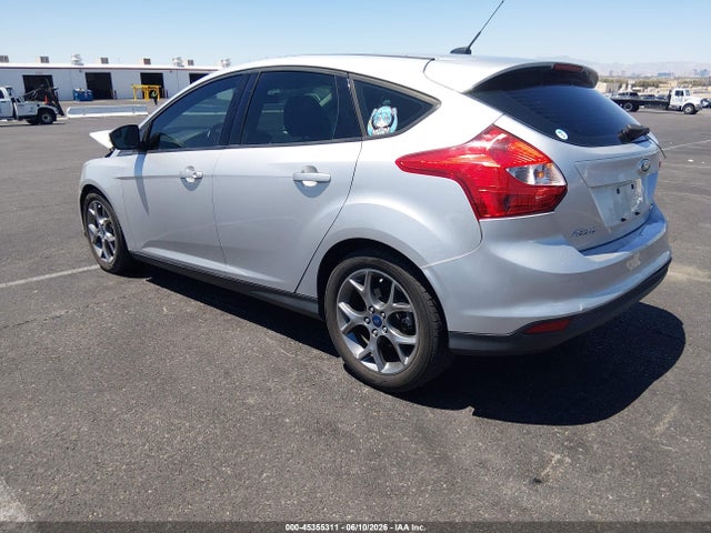 Ford FOCUS SE 2014 1FADP3K20EL444133 Image 3