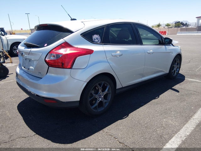 Ford FOCUS SE 2014 1FADP3K20EL444133 Image 4