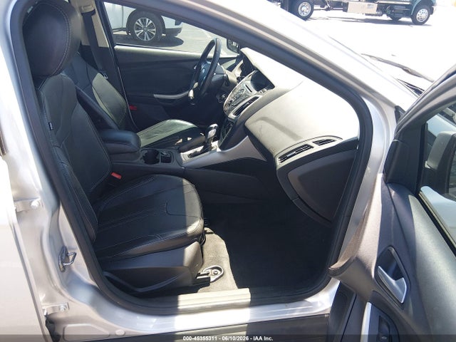 Ford FOCUS SE 2014 1FADP3K20EL444133 Image 5