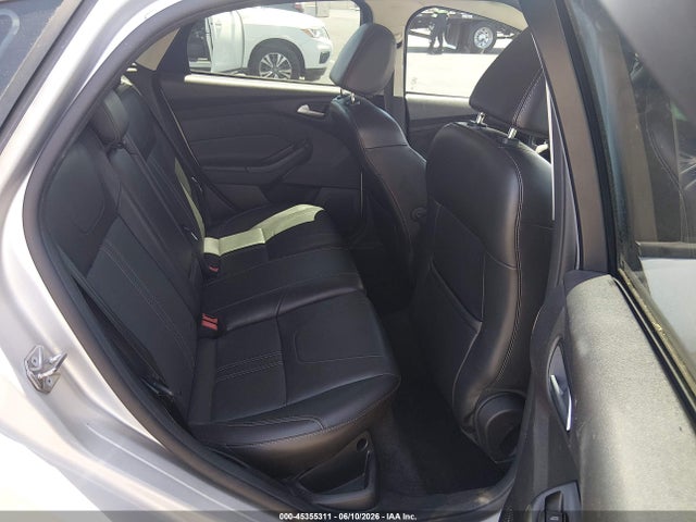 Ford FOCUS SE 2014 1FADP3K20EL444133 Image 8