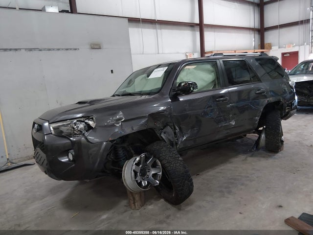 Toyota 4runner Trail 2015 JTEBU5JR0F5240048 Image 2