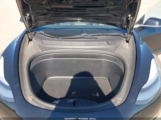 Продажа на аукционе авто 2018 Tesla Model 3 Long Range/performance, vin: 5YJ3E1EB9JF181987, номер лота: 45355411