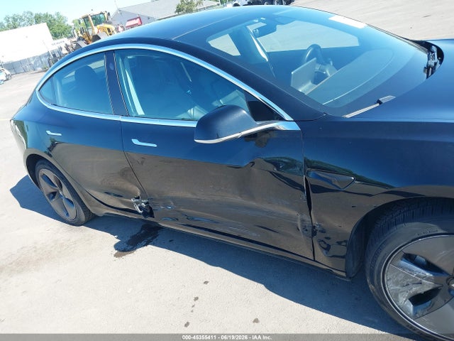 Продажа на аукционе авто 2018 Tesla Model 3 Long Range/performance, vin: 5YJ3E1EB9JF181987, номер лота: 45355411