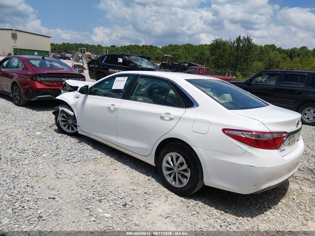 4T1BD1FK4GU196700 Toyota Camry Hybrid Le