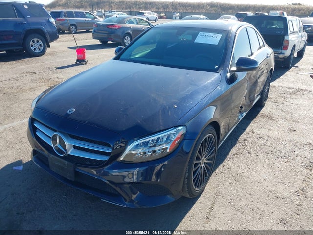 Mercedes-Benz C 300 2019 55SWF8DB3KU312691 Image 2