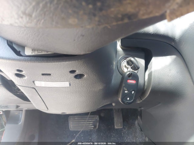 Продажа на аукционе авто 2000 Honda Cr-v Lx, vin: JHLRD1843YS010808, номер лота: 45355476