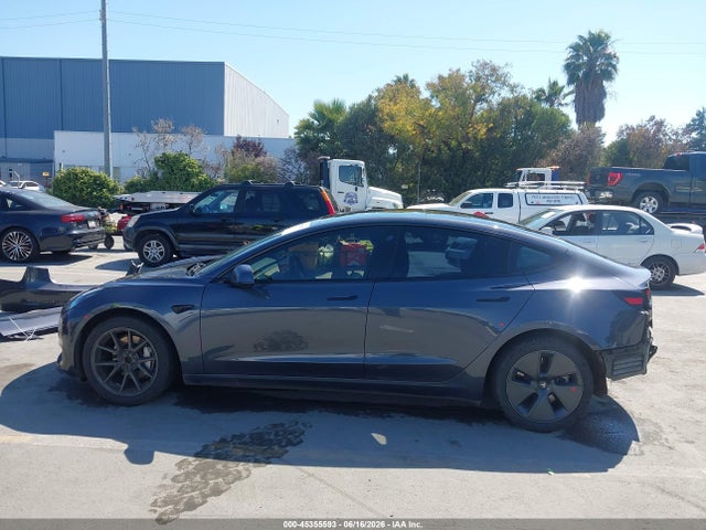 Tesla Model 3 Long Range Dual Motor All-wheel Drive 2023 5YJ3E1EB2PF689064 Image 15
