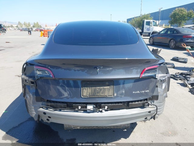 Tesla Model 3 Long Range Dual Motor All-wheel Drive 2023 5YJ3E1EB2PF689064 Image 17