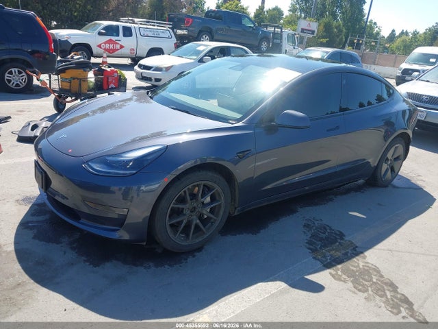 Tesla Model 3 Long Range Dual Motor All-wheel Drive 2023 5YJ3E1EB2PF689064 Image 2