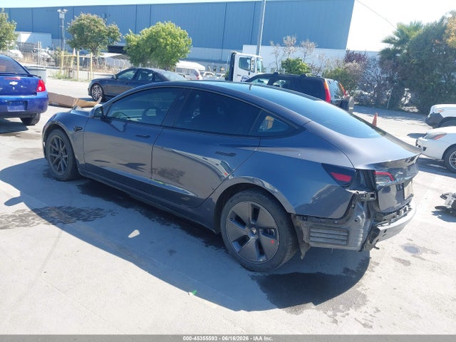 Tesla Model 3 Long Range Dual Motor All-wheel Drive 2023 5YJ3E1EB2PF689064 Image 3