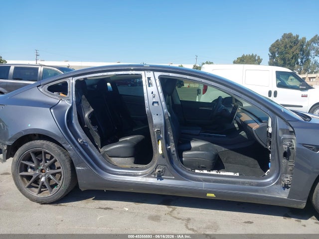 Tesla Model 3 Long Range Dual Motor All-wheel Drive 2023 5YJ3E1EB2PF689064 Image 6
