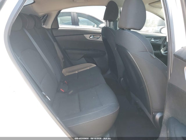 2019 Kia Forte Lxs მანქანა იყიდება აუქციონზე, vin: 3KPF24AD8KE029608, აუქციონის ნომერი: 45355608