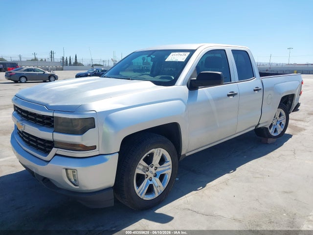 Chevrolet Silverado 1500 Custom 2017 1GCRCPEC3HZ201649 Image 2