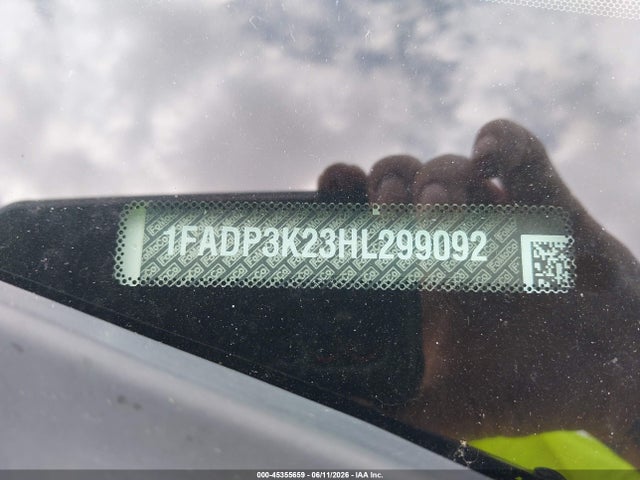 45355659 :رقم المزاد ، 1FADP3K23HL299092 vin ، 2017 Ford Focus Se مزاد بيع