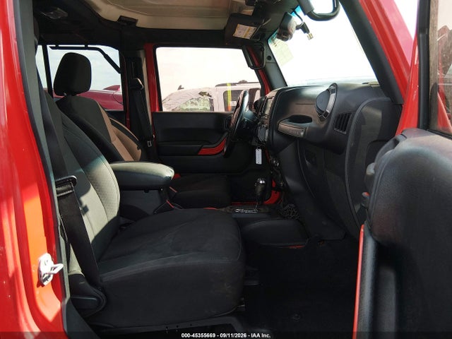 45355669 :رقم المزاد ، 1C4HJWDG9GL278382 vin ، 2016 Jeep Wrangler Unlimited Sport مزاد بيع