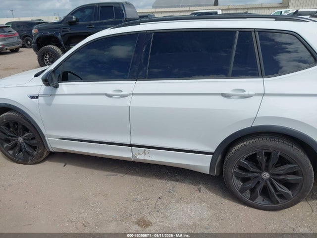 3VV3B7AX2MM002557 Volkswagen Tiguan 2.0t Se/2.0t Se R-line Black/2.0t Sel