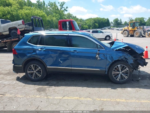 3VV2B7AX8KM016195 Volkswagen Tiguan 2.0t Se/2.0t Sel/2.0t Sel R-line/2.0t Sel R-line Black
