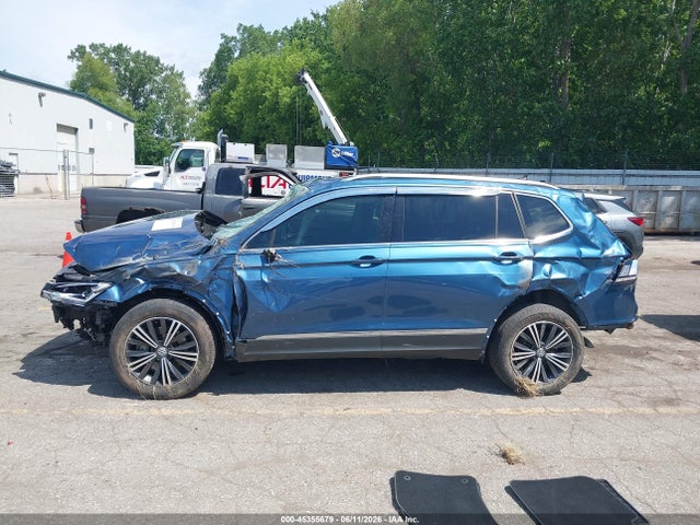 3VV2B7AX8KM016195 Volkswagen Tiguan 2.0t Se/2.0t Sel/2.0t Sel R-line/2.0t Sel R-line Black